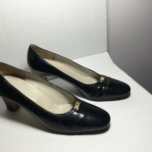Salvatore Ferragamo Black Vintage Pumps Heels